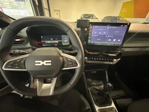 Dacia Bigster extreme mild hybrid 130 4x4 - Photo 2