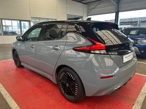 Nissan Leaf ZE1A N-CONNECTA 40KWH - Photo 2