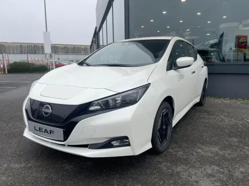 Nissan Leaf ZE1A ACENTA 40KWH - Photo 0