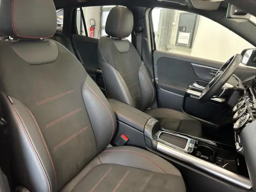 Mercedes GLA 250 e 8G-DCT AMG Line - Photo 8