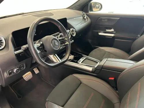 Mercedes GLA 250 e 8G-DCT AMG Line - Photo 11