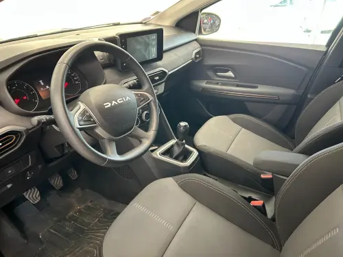 Dacia Jogger ECO-G 100 7 places Extreme + - Photo 4
