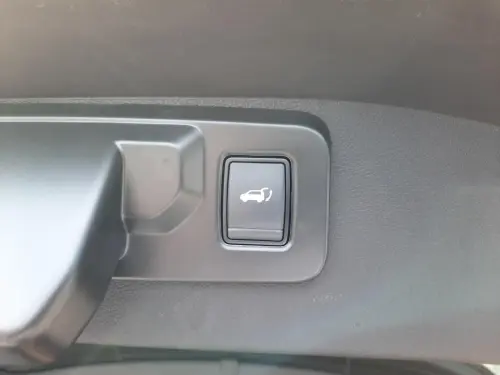 Renault Austral E-Tech hybrid 200 Iconic - Photo 18