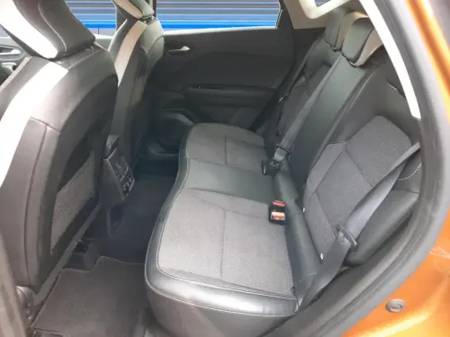 Renault Captur E-Tech 145 - 21 Intens - Photo 15