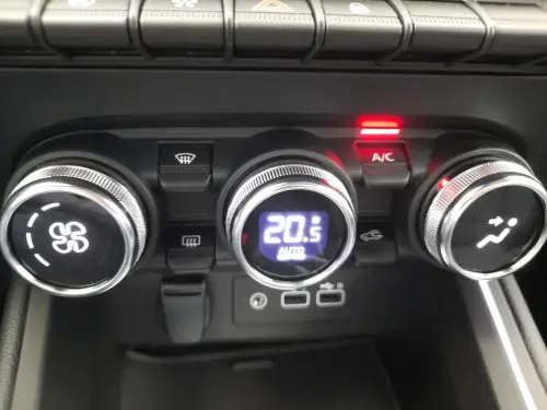 Renault Clio Clio Eco-G 100 GSR2 Techno - Photo 16