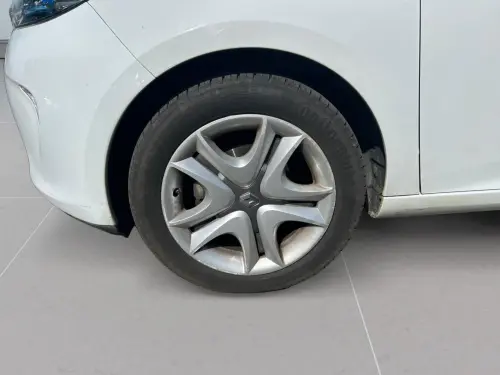 Renault Zoe Zen Charge Rapide - Photo 8