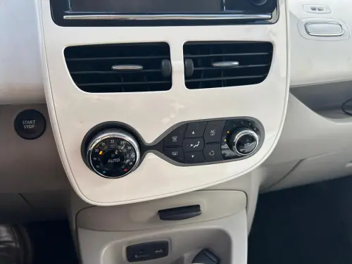 Renault Zoe Zen Charge Rapide - Photo 20
