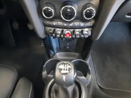 Mini Cooper Hatch 3 Portes One 102 ch Edition Camden - Photo 14