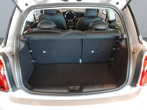 Mini Cooper Hatch 3 Portes One 102 ch Edition Camden - Photo 17