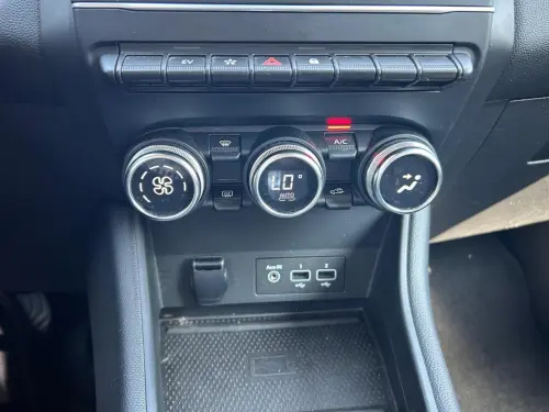 Renault Captur E-Tech 145 - 21 Intens - Photo 20