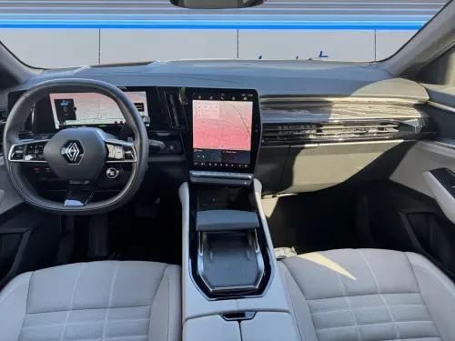 Renault Espace Espace E-Tech hybrid 200 Iconic - Photo 11