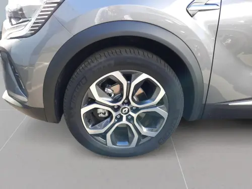 Renault Captur E-Tech full hybrid 145 Techno - Photo 8