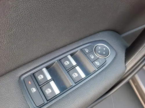 Renault Captur E-Tech full hybrid 145 Techno - Photo 10