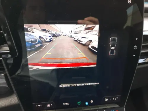 Renault Austral E-Tech hybrid 200 Techno - Photo 15