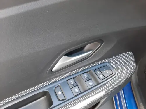 Dacia Sandero ECO-G 100 Expression - Photo 10