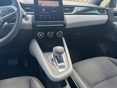 Renault Captur E-Tech Plug-in 160 Intens - Photo 13