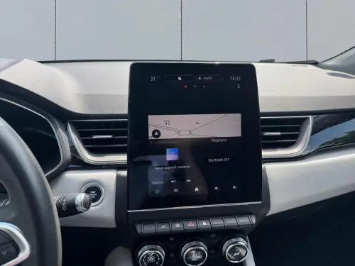 Renault Captur E-Tech Plug-in 160 Intens - Photo 18
