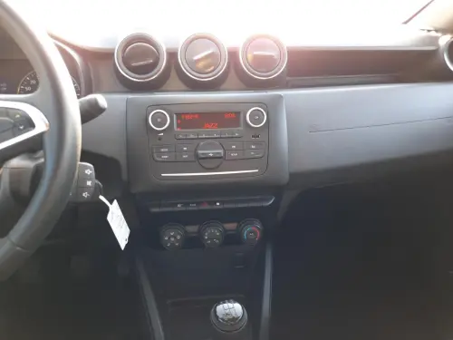 Dacia Duster TCe 100 4x2 Essentiel - Photo 13