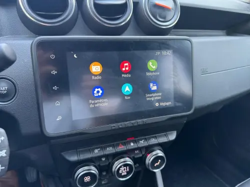 Dacia Duster ECO-G 100 4x2 SL Extreme - Photo 18