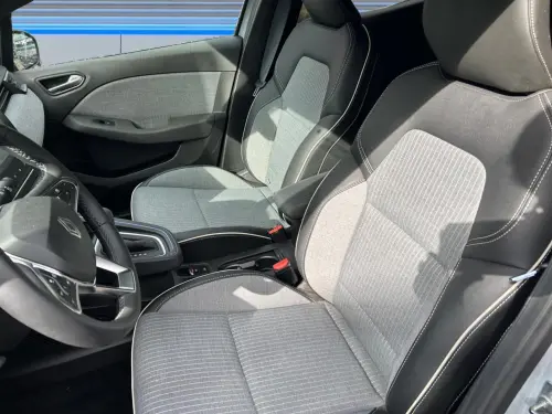 Renault Clio Clio E-Tech full hybrid 145 ch GSR2 Techno - Photo 9