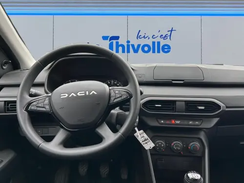 Dacia Sandero ECO-G 100 Essential - Photo 11