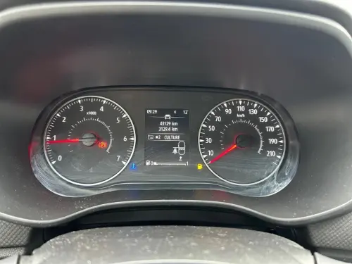 Dacia Sandero ECO-G 100 Essential - Photo 13