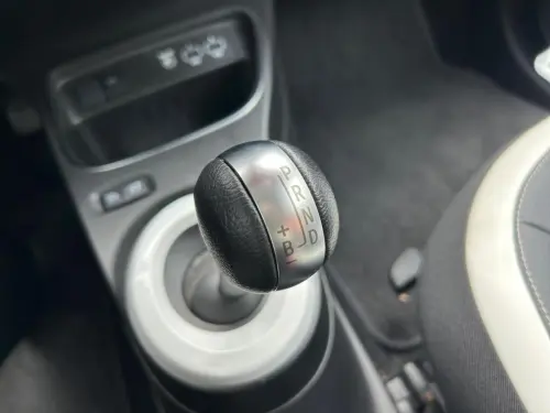 Renault Twingo E-Tech Twingo III E-Tech Techno - Photo 18