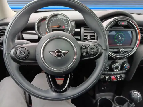 Mini Cooper Hatch 3 Portes One 102 ch - Photo 11