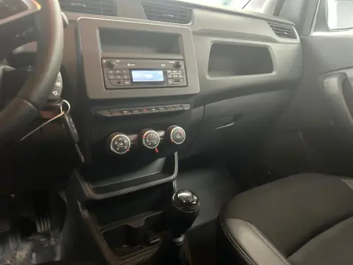 Renault Kangoo TCE 100 - 22 CONFORT - Photo 11