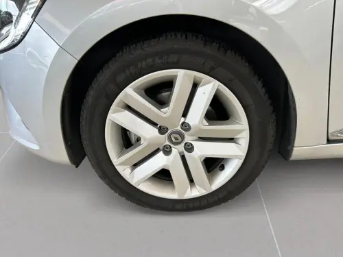 Renault Clio Clio E-Tech 140 Business - Photo 8