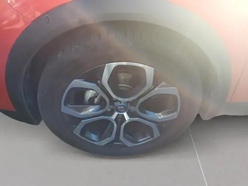 Renault Captur E-Tech Plug-in 160 Intens - Photo 8