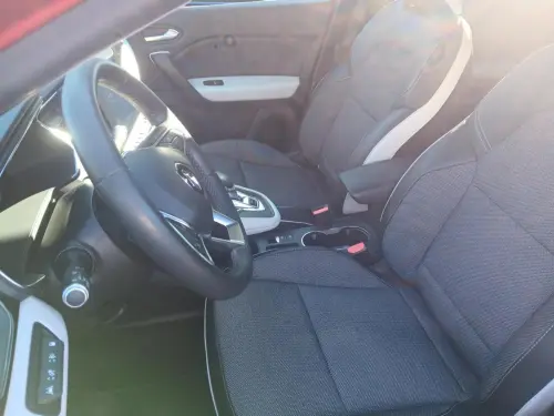 Renault Captur E-Tech Plug-in 160 Intens - Photo 9