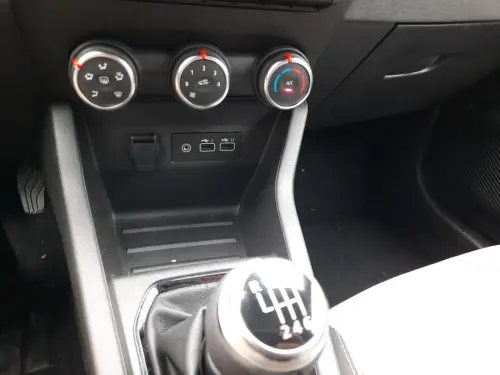 Renault Clio Clio TCe 90 Evolution - Photo 14