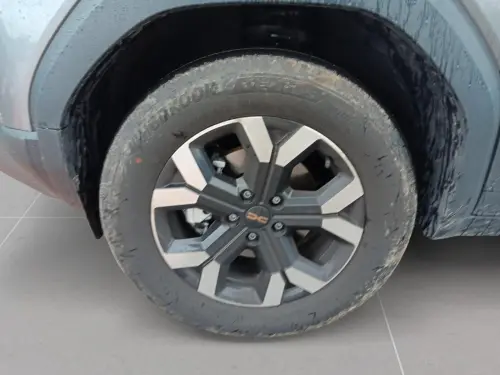 Dacia Duster Hybrid 140 Extreme - Photo 8