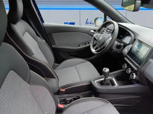 Renault Clio Clio TCe 90 ch GSR2 Techno - Photo 16