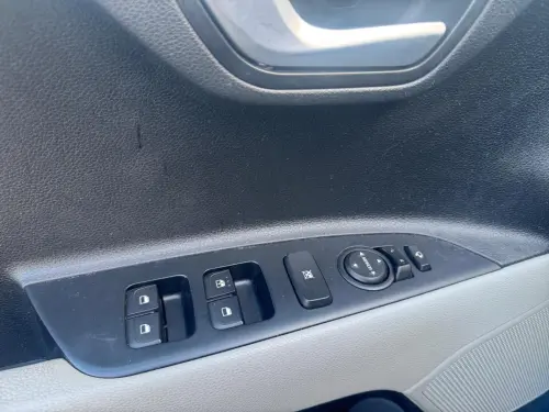 Kia Stonic 1.0 T-GDi 100 ch BVM6 GT Line - Photo 10
