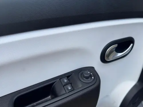 Renault Twingo E-Tech Twingo III E-Tech Equilibre - Photo 10