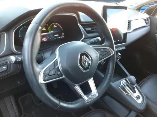 Renault Captur E-Tech Plug-in 160 Initiale Paris - Photo 12
