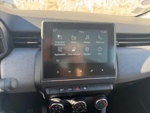 Renault Clio Clio TCe 90 Evolution - Photo 18