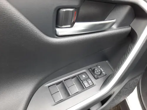 Toyota RAV4 RAV4 Hybride 218 ch 2WD Dynamic - Photo 10