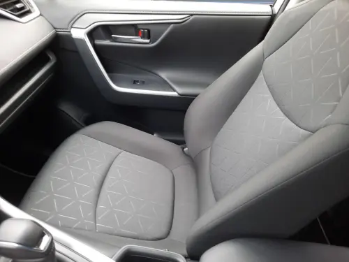 Toyota RAV4 RAV4 Hybride 218 ch 2WD Dynamic - Photo 16