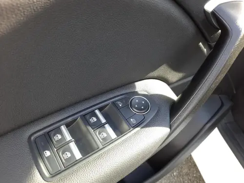 Renault Captur E-Tech full hybrid 145 Techno fast track - Photo 10