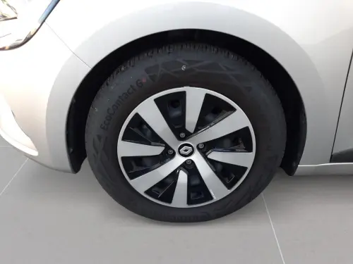 Renault Clio Clio TCe 90 Equilibre - Photo 8