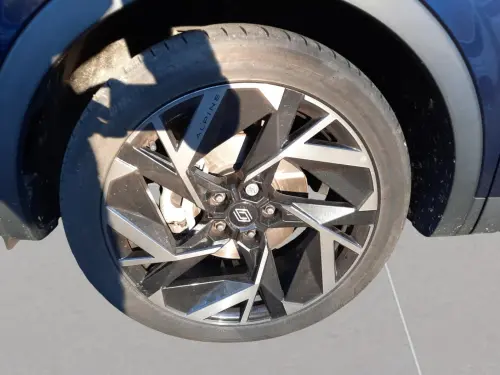 Renault Arkana E-Tech 145 - 23 esprit Alpine - Photo 8