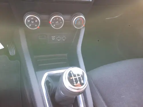 Renault Clio Clio TCe 100 Business - Photo 14