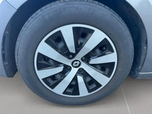 Renault Clio Clio TCe 90 Equilibre - Photo 8