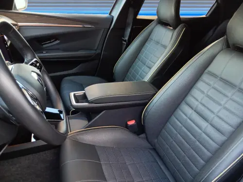 Renault Megane E-Tech Megane E-Tech EV60 220 ch super charge Iconic - Photo 9