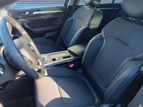 Renault Megane ESTATE TECHNO TCE 140 - Photo 9