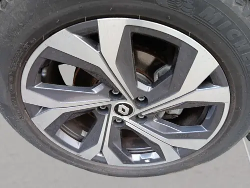 Renault Captur E-Tech 145 - 21 R.S. Line - Photo 8