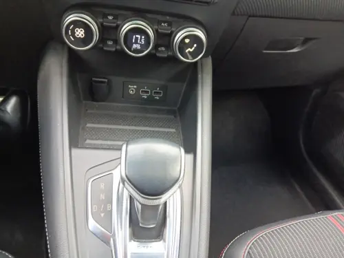 Renault Captur E-Tech 145 - 21 R.S. Line - Photo 14